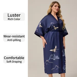 Peignoir kimono luxueux en satin bleu foncé avec élégants imprimés de grues pour femmes