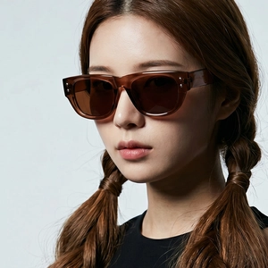 Chic oversized square amber brown sunglasses with silver rivets for men and women
