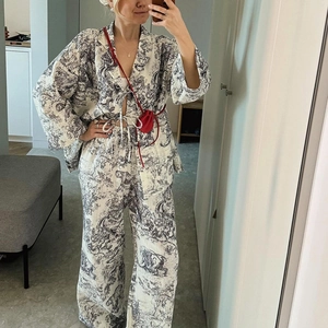 Loungewear Donna con Stampa Toile De Jouy Top a Maniche Lunghe con Lacci e Pantaloni a Gamba Larga Pigiama in Cotone Vintage Francese Casual