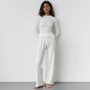 Women's white knitted heart jacquard pajama set with long sleeves and lettuce edge trim