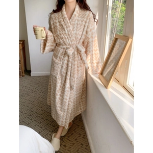 Women Thickened Warm Plush Robe Korean Style Houndstooth Coral Fleece Long Bathrobe Nightgown Homewear With Belt Pockets