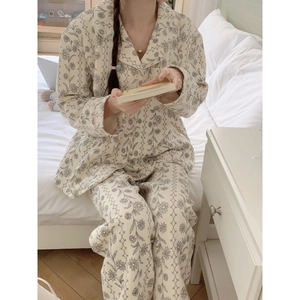Pyjama femme en coton à fleurs avec haut à manches longues et pantalon de nuit douillet
