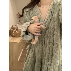 Peignoir épais en polaire corail vert menthe avec rayures texturées et ceinture pour hiver