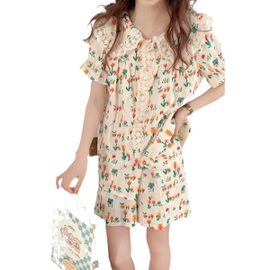 Ensemble pyjama floral à dentelle française pour femme avec haut à manches courtes