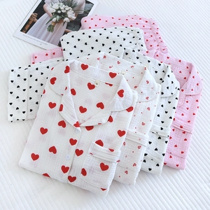 Pyjama en Coton Imprimé Cœur Doux pour Femmes Chemise à Manches Courtes à Revers Et Pantalon Long Vêtements de Nuit en Crêpe Respirant