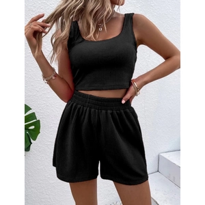 Ensemble détente noir sans manches pour femme avec débardeur court et short à taille haute