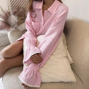Ensemble détente rose en crêpe pour femme avec haut à manches longues et volants