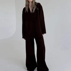 Ensemble homewear femme marron chocolat avec chemise manches longues et pantalon large fluide