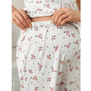 Three-piece floral pajama set for women with rib-knit fabric and adjustable drawstring waist
