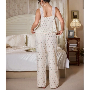 Women's sweet floral pajama set with lace straps and backless tank top in light beige