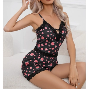 Set pigiama floreale con canotta con scollo a V in pizzo e pantaloncini da donna