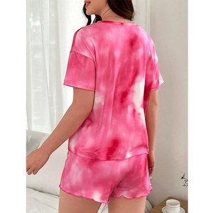 Damen Schlafanzug-Set mit rosa Batik-Muster, Kurzarm-Oberteil und Shorts mit Wellensaum