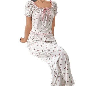 Damen-Schlafanzugset mit Blumenmuster, Kurzarm-Oberteil und Hose aus Rippstoff