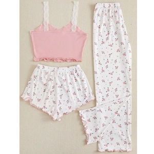 Ensemble pyjama 3 pièces pour femme avec caraco en dentelle rose et pantalon fleuri