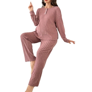 Set maternità in maglia a costine rosa antico con top a maniche lunghe e scollo con bottoni