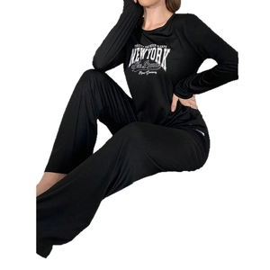 Pyjama deux pièces noir pour femme avec imprimé New York et manches longues confortables