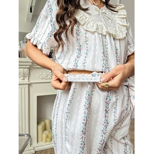 Floral maternity pajamas set with V-neck lace trim and adjustable elastic waistband