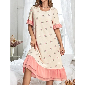 Nuisette en coton gaufré à fleurs avec ourlet à volants roses pour femmes