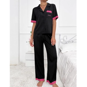 Ensemble de pyjama noir plissé pour femme avec dentelle rose et pantalon de maison