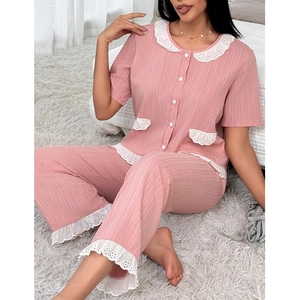 Pyjama en Mélange de Coton pour Femmes Rose Col Claudine Bordure en Dentelle Haut à Manches Courtes et Pantalon Long