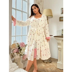 Floral plus size two-piece sleepwear set with tie-waist robe and ruffle trim detail