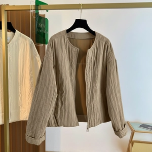 Women Casual Round Neck Zip Up Jacket Long Sleeve Minimalist Vertical Quilted Solid Color Khaki Lightweight Outerwear