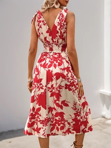 Robe d'été longue à fleurs rouges sans manches avec bretelles à nœuds et taille haute