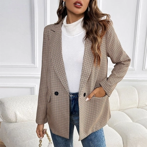 Women's houndstooth blazer jacket with notch lapel and double-breasted buttons in brown
