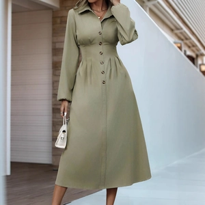 Olivgrünes Langarm-Hemdkleid mit Reverskragen und Taillenfalten für Damen