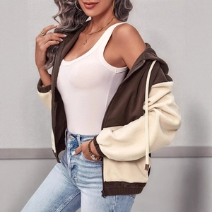 Giacca da donna in pile con cappuccio e zip con design color block marrone e beige