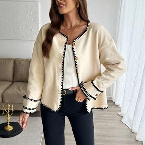 Women Casual Polar Fleece Jacket With Contrast Blanket Stitching Trim Round Neck Button Down Loose Cardigan Outwear
