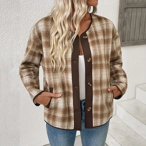 Giacca cardigan scozzese da donna in peluche con scollo rotondo e bordi a contrasto