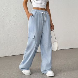 Pantalon cargo rayé bleu pour femme avec taille élastique à cordon et poches latérales