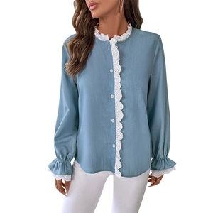 Élégante chemise femme bleu-gris à manches longues avec dentelle et col rond