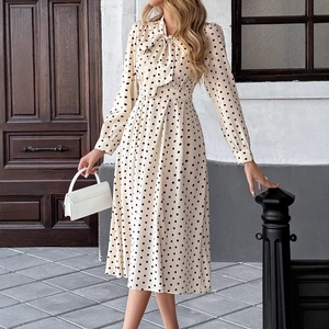 Robe Midi à Pois Vintage pour Femmes Élégante Col Lavallière Manches Longues Taille Haute Trapèze en Polyester pour Bureau