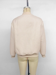 Vue arrière du blouson aviateur en tweed beige avec col et ourlet côtelés assortis