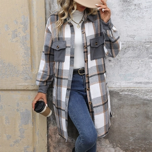 Giacca a camicia lunga vintage da donna con motivo a quadri bianco e marrone