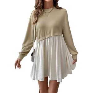 Robe décontractée à manches longues pour femmes avec haut kaki et jupe plissée blanche