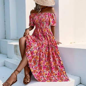 Robe Longue Maxi Bohème Épaules Dénudées Floral Smockée à Étages Volants Été Plage Vacances