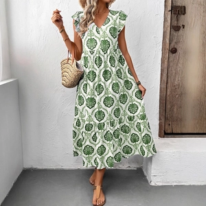 Robe longue style français avec manches à volants et imprimé bohème pour les vacances