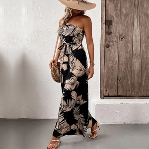 Floral print strapless jumpsuit for summer vacation with belt and palm leaf pattern