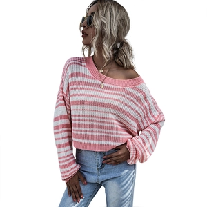 Pull en tricot à rayures roses et blanches pour femmes avec col rond et coupe ample