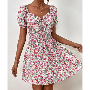 Floral mini dress with puff sleeves, sweetheart neckline and smocked waist for women