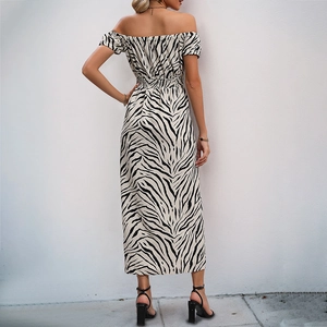 Vestido largo de verano con hombros descubiertos, estampado de cebra y cintura elástica