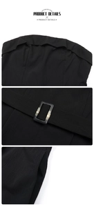 Détail de la combinaison bustier noire avec texture froissée, ceinture et poches latérales