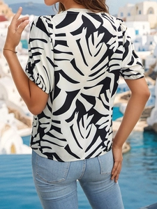 Women's V-neck short sleeve shirt with black and white tropical leaf print for summer