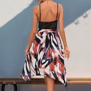 Women's V-neck lace camisole and high-waist irregular hem skirt set with abstract leaf print