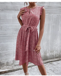 Detailed view of the red floral summer dress with keyhole neckline and flutter sleeves