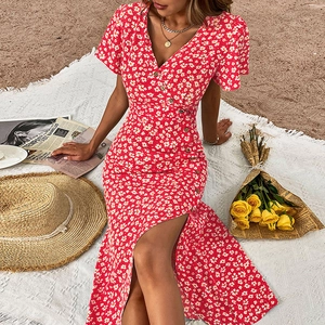 Robe Fleurie Col en V avec Fente pour Femme Été Manches Courtes Évasées Taille Haute Midi Robe de Vacances