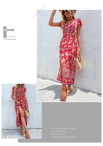 Detail of bohemian red floral maxi dress with V-neck, high waist and side slit design